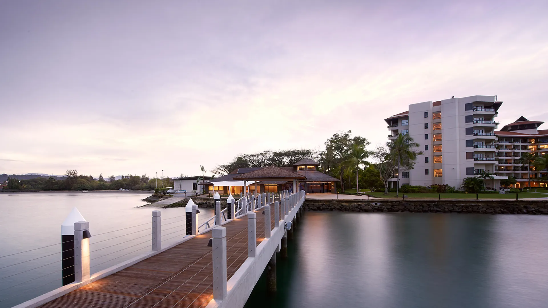 Shangri-La Tanjung Aru, Kota Kinabalu 5*,  Malaysia